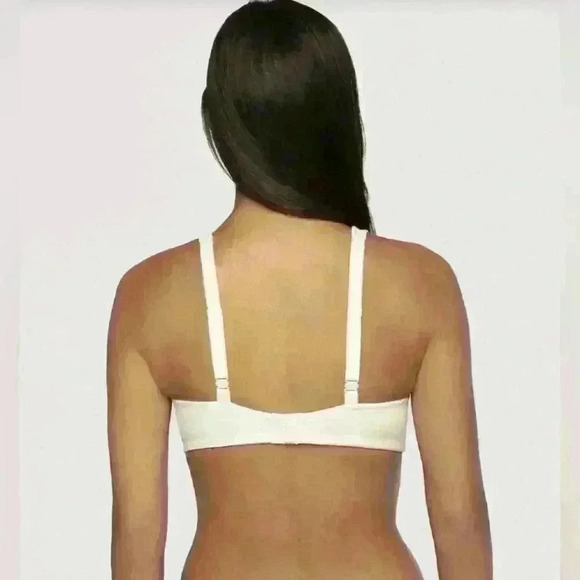 Vanity Fair Body Caress Full Coverage Wireless Bra 〰️ 42B 〰️ Style # 72335 - Picture 2 of 10